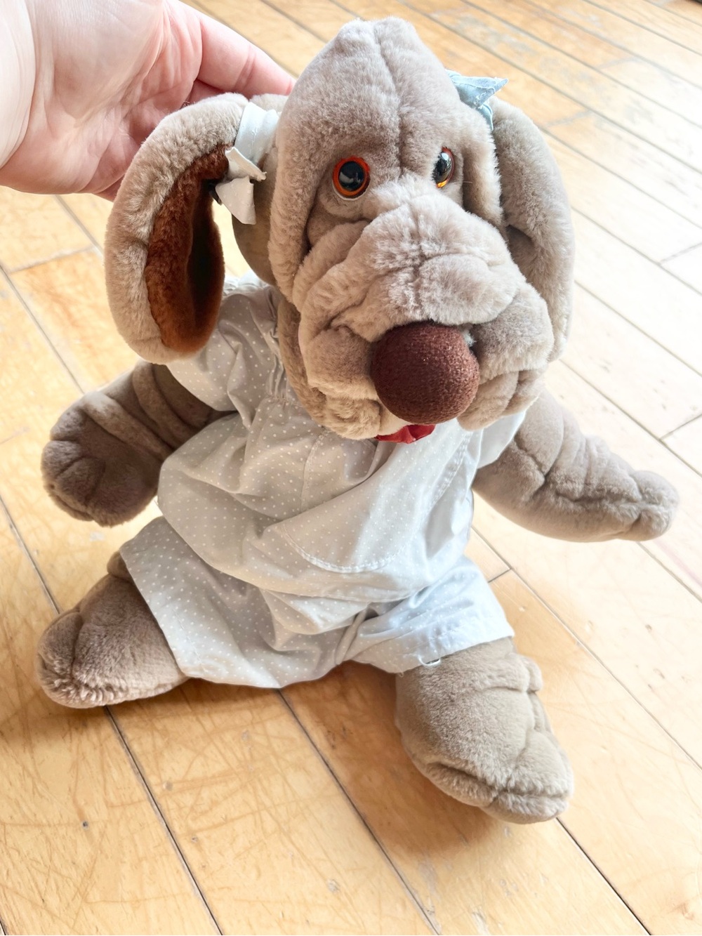 Wrinkles Lady 1981 Ganz Bros Vintage Puppet Plush Dog Collectible